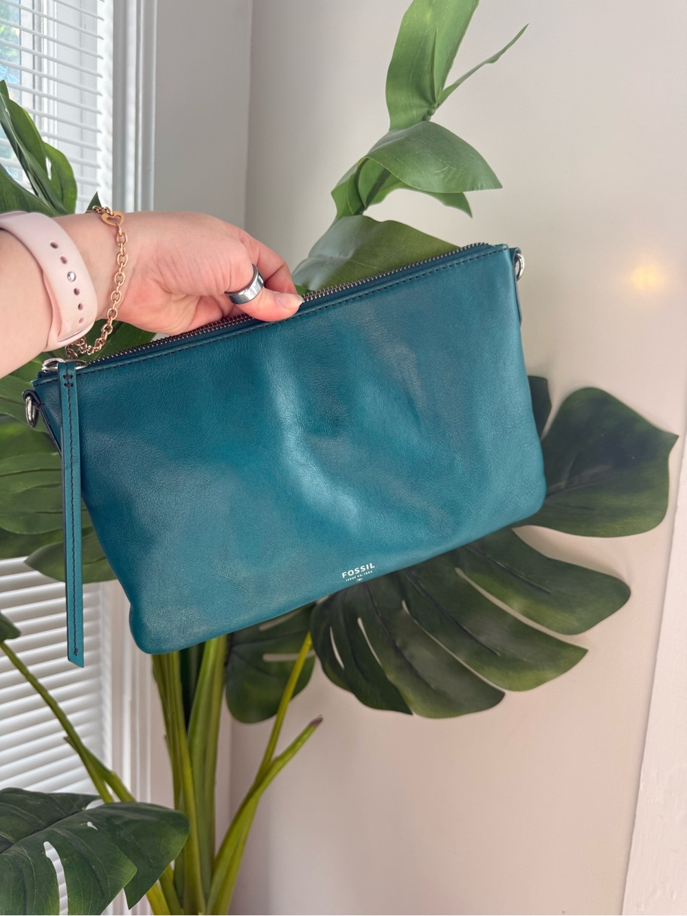 Fossil Deep Teal Leather Wristlet Clutch